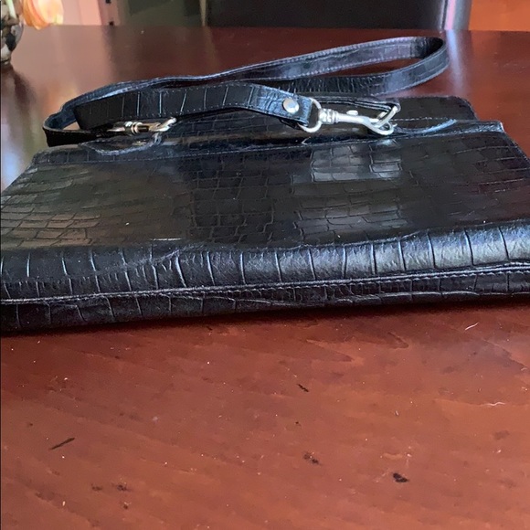 SOLD ✅ Leather Attaché Bag - Croc Print - Picture 6 of 12